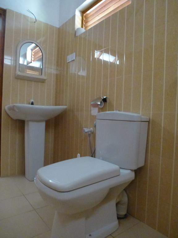 High Park Hotel نيلافيلي المظهر الخارجي الصورة